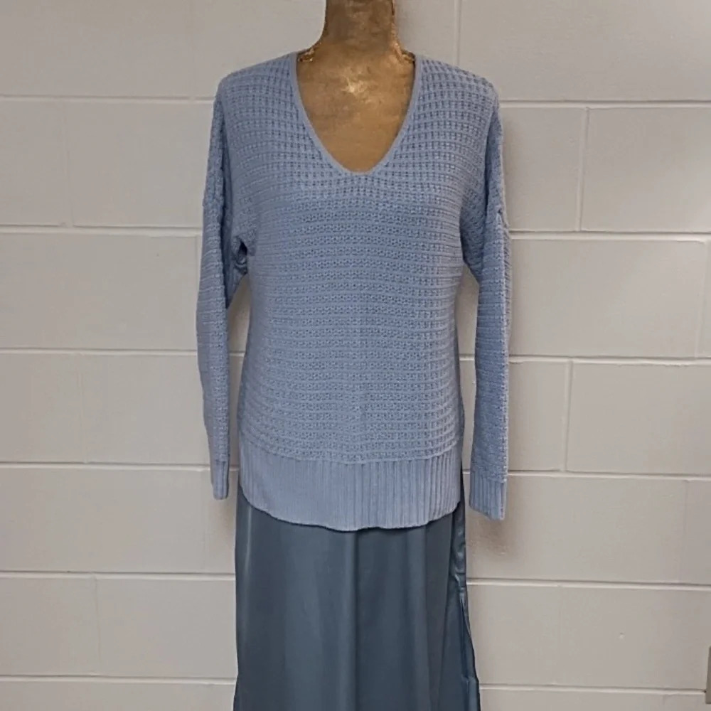 Cotton Blend Blue Sweater Oversized Small Side Slits V-Neck Rib Cuffs & Bottom